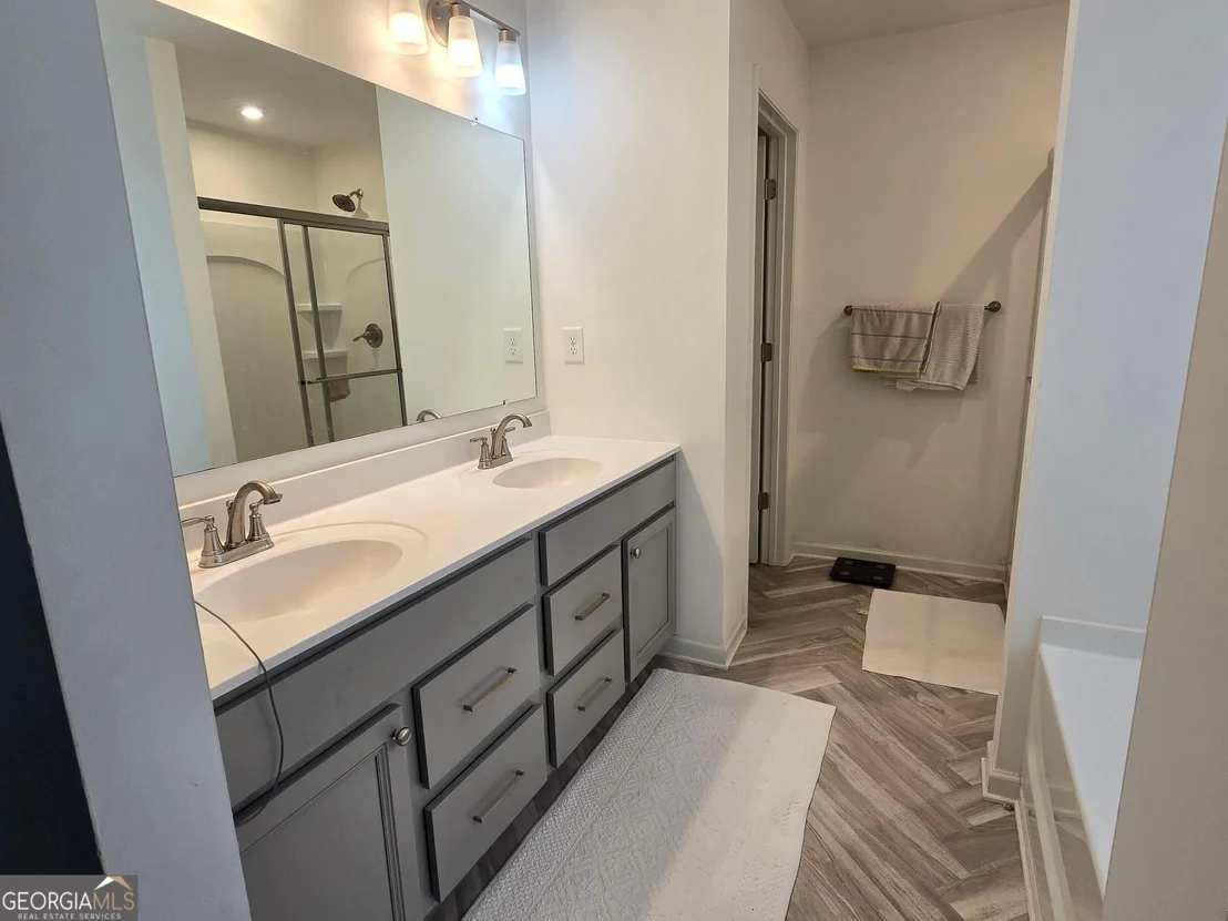 Photo of 166 Traminer Way