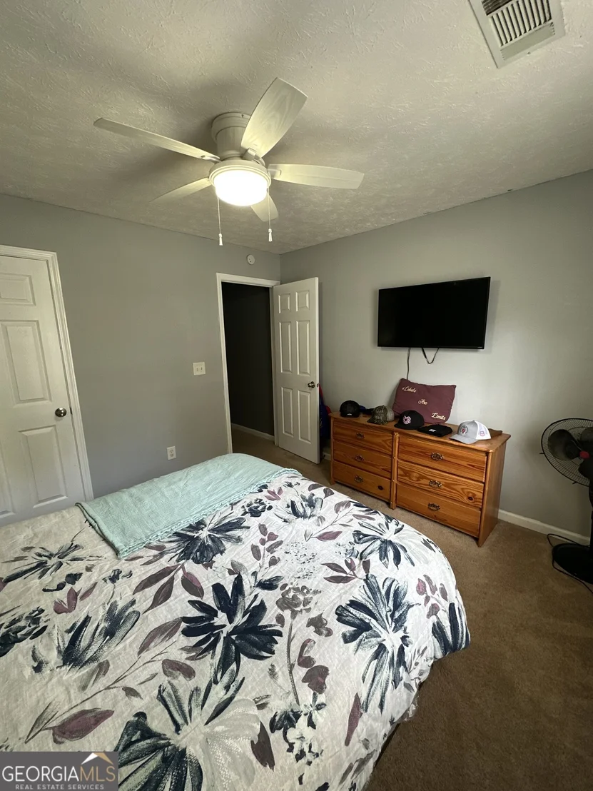 Photo of 127 3rd Street