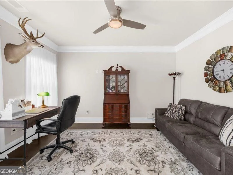 Photo of 5680 Banner Boulevard