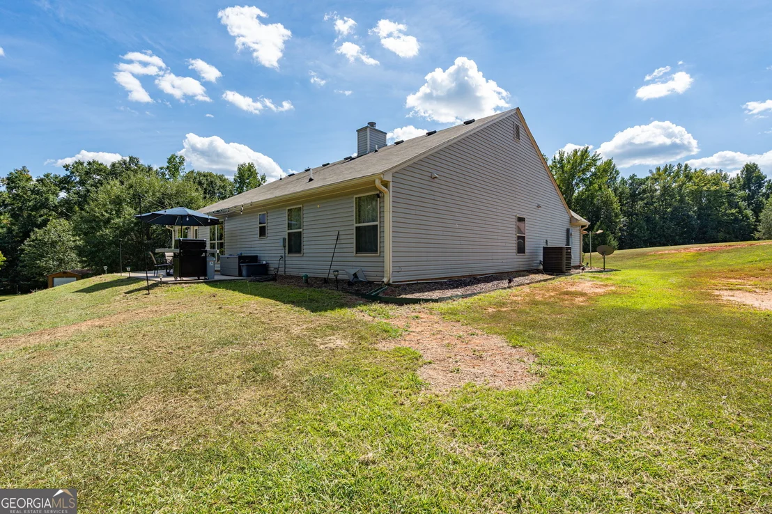 Photo of 198 White Circle