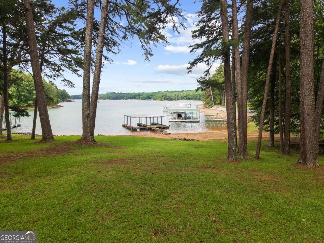 Photo of 7940 Lanier Drive