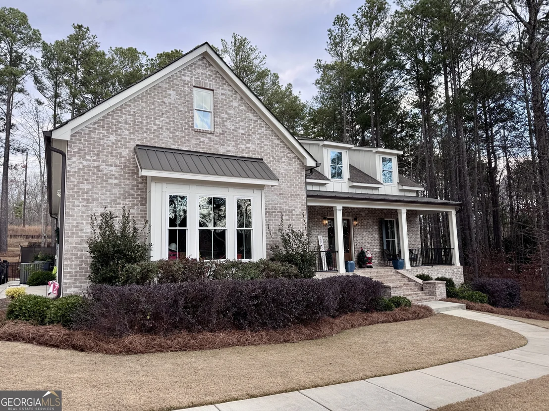 Photo of 318 Stonebridge Boulevard
