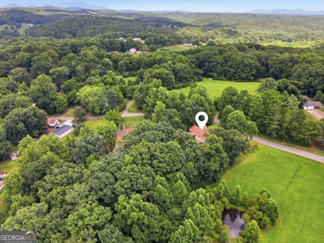 Photo of 309 Barney Fields Road