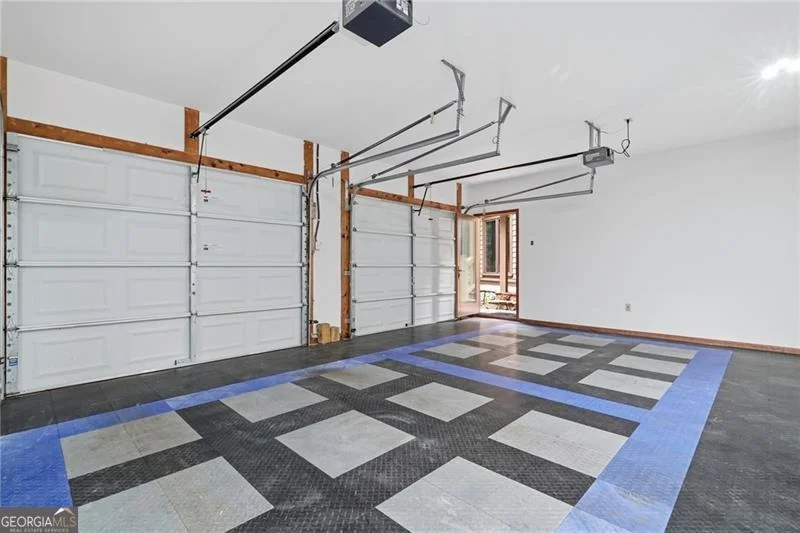 Photo of 861 Summit Drive