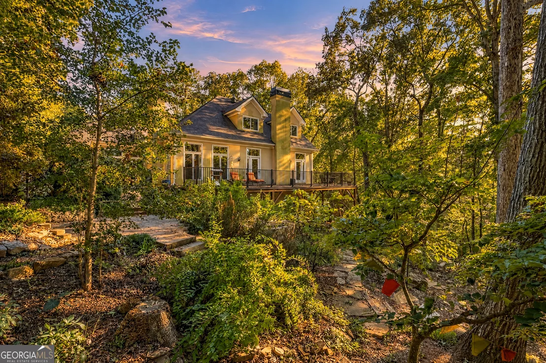 Photo of 3601 Lakeview Drive
