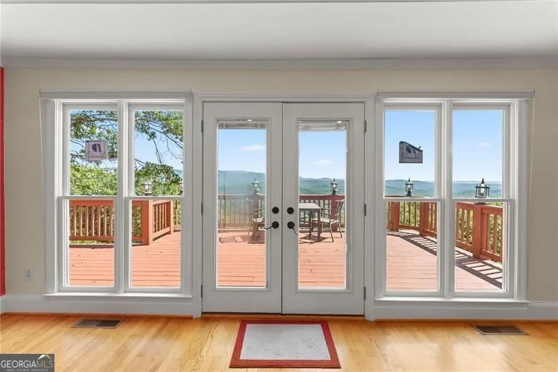 Photo of 1015 Eagle Ridge Road