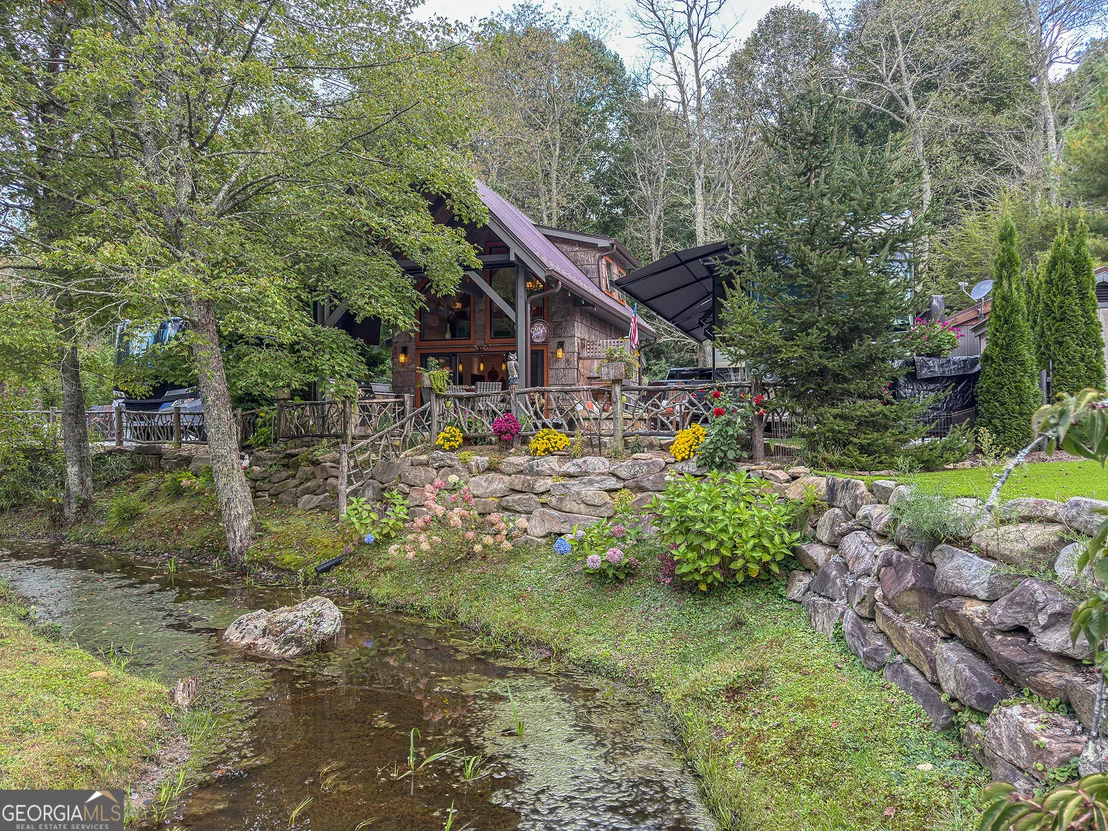 Photo of 111 Wildflower Road