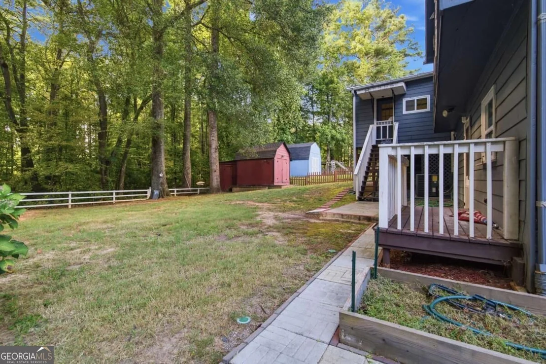 Photo of 115 Aztec Way SE