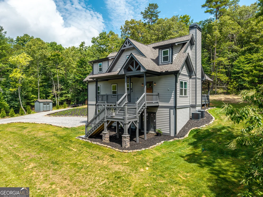 Photo of 396 Greenfield Road