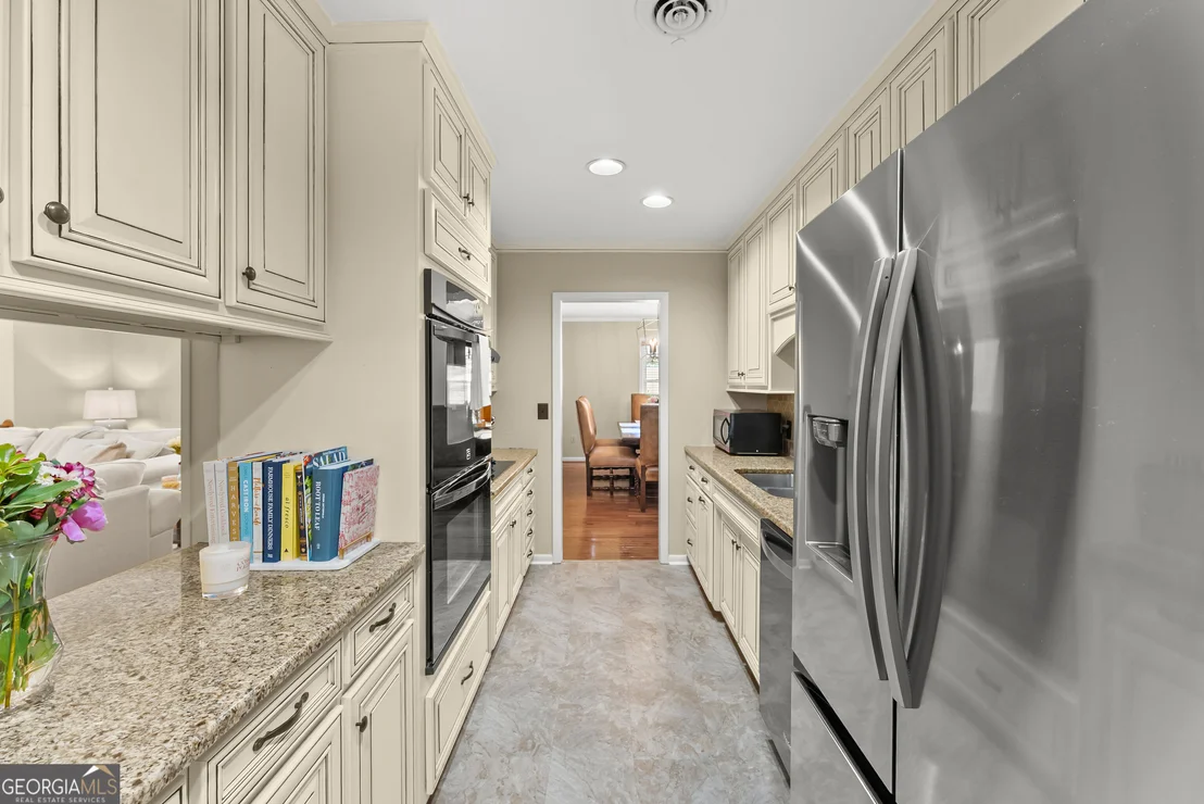 Photo of 290 Cochran Drive