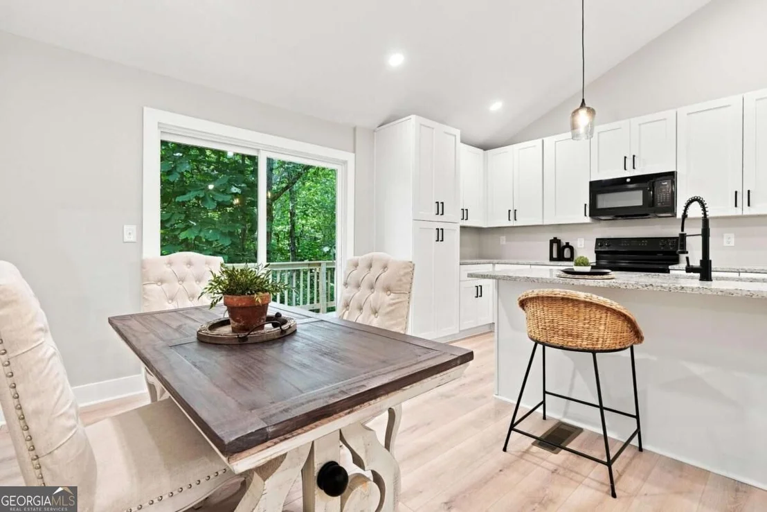 Photo of 283 Ash Circle