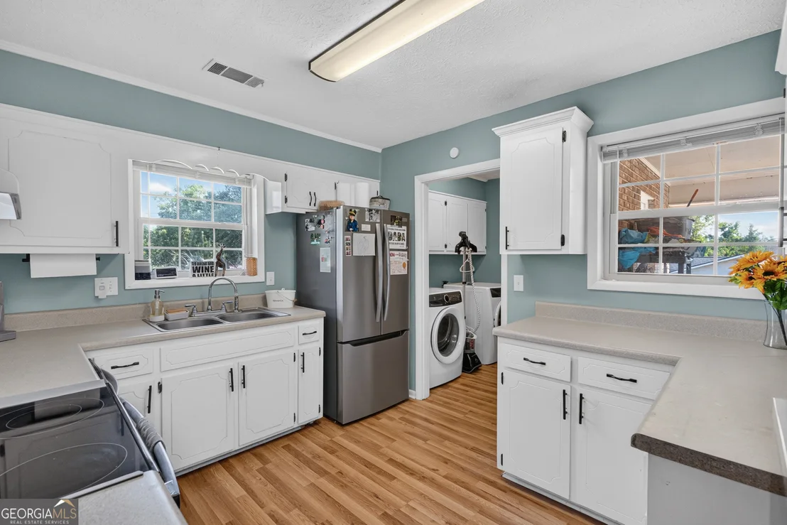 Photo of 110 Queen Drive