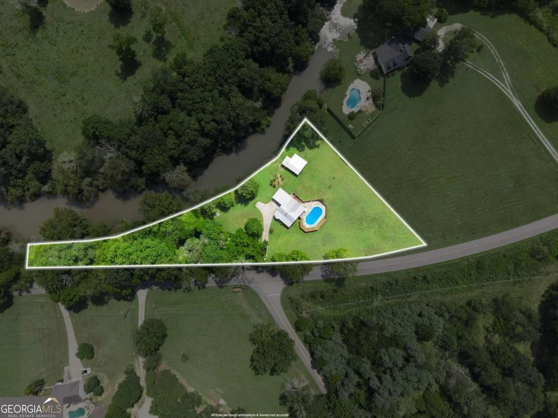 Photo of 2059 Cave Spring Road
