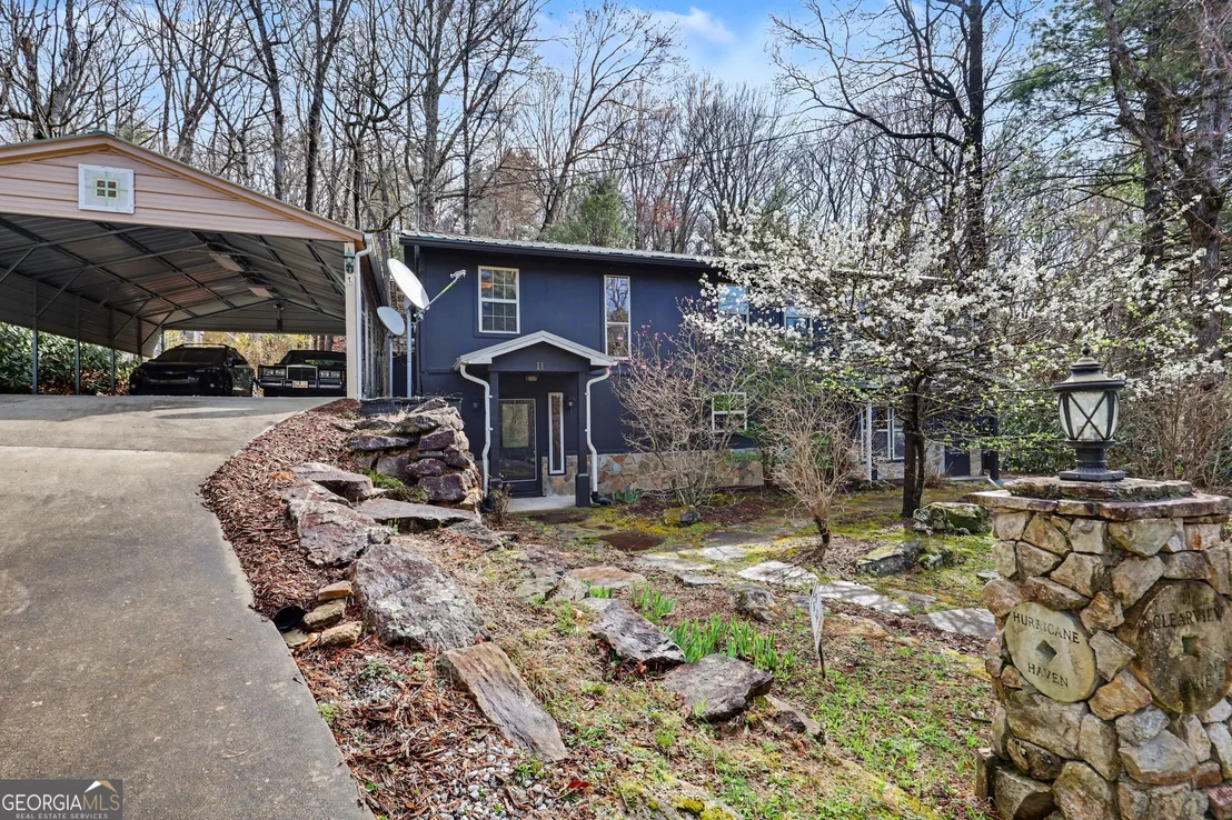 Photo of 11 Clearview Lane