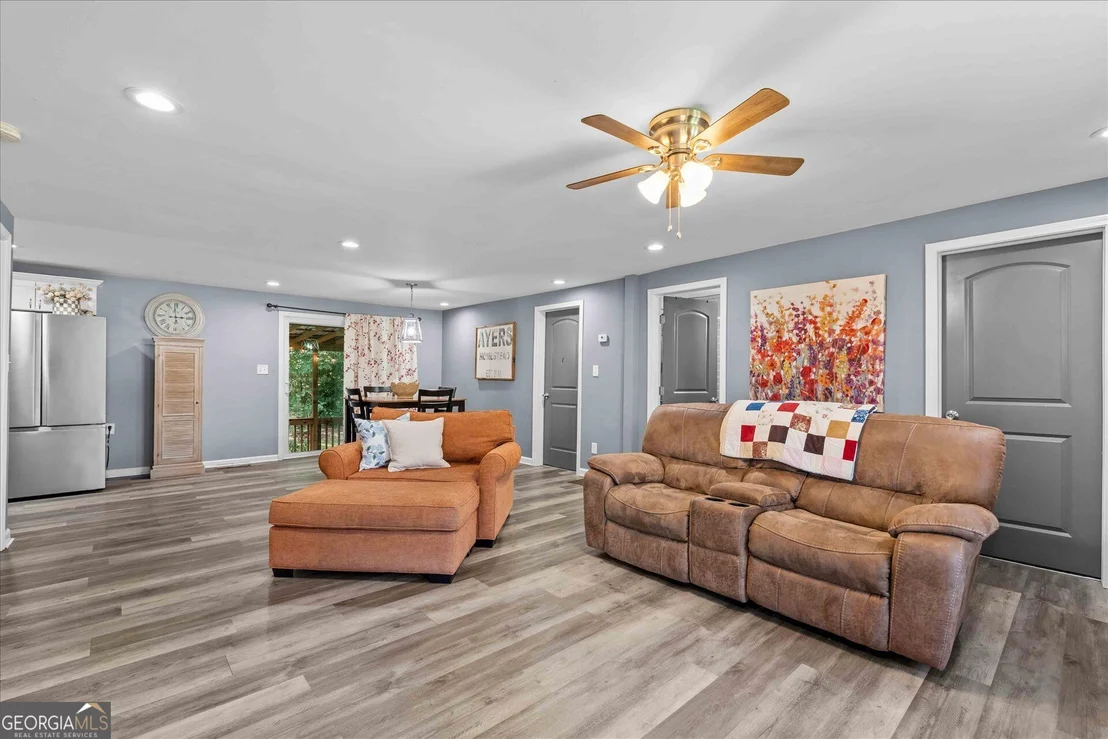 Photo of 210 Poplar Street