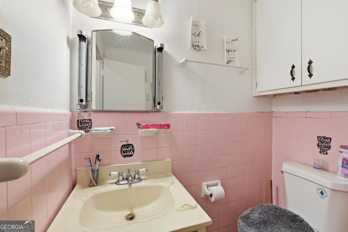 Photo of 327 Poplar Street