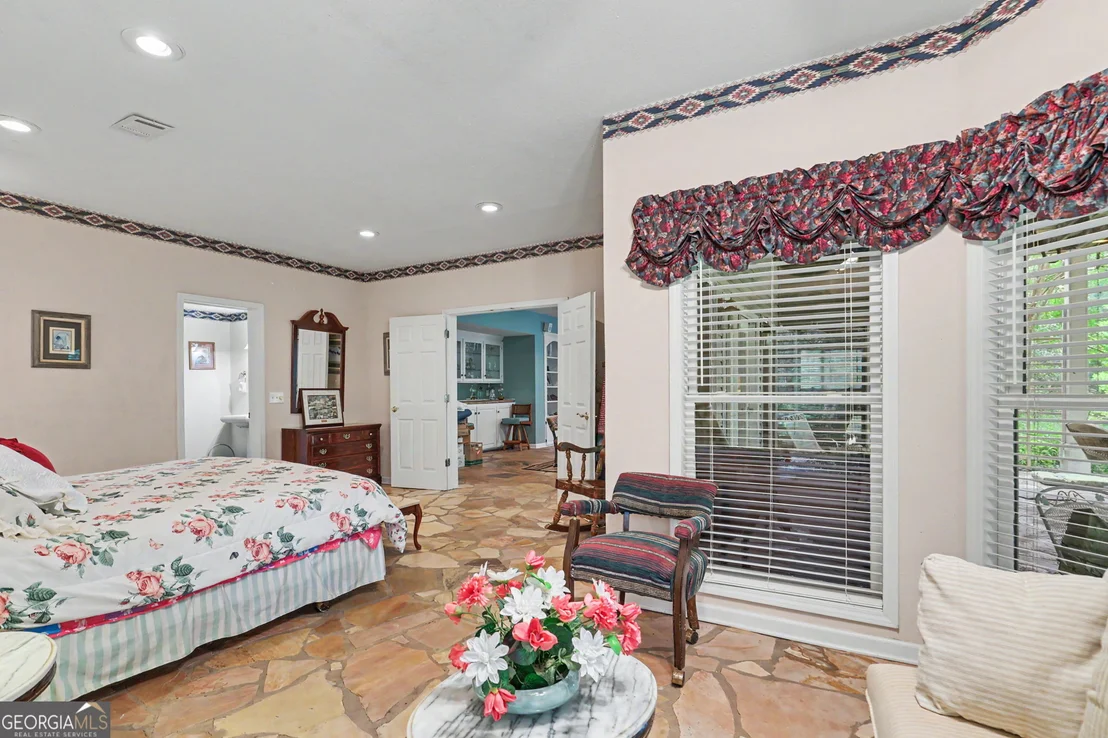Photo of 285 Sunset View Road