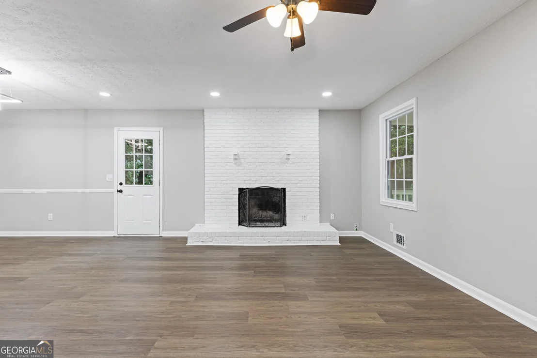 Photo of 353 Old Rosser Road