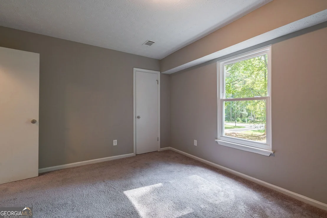 Photo of 233 Buckhorn Drive