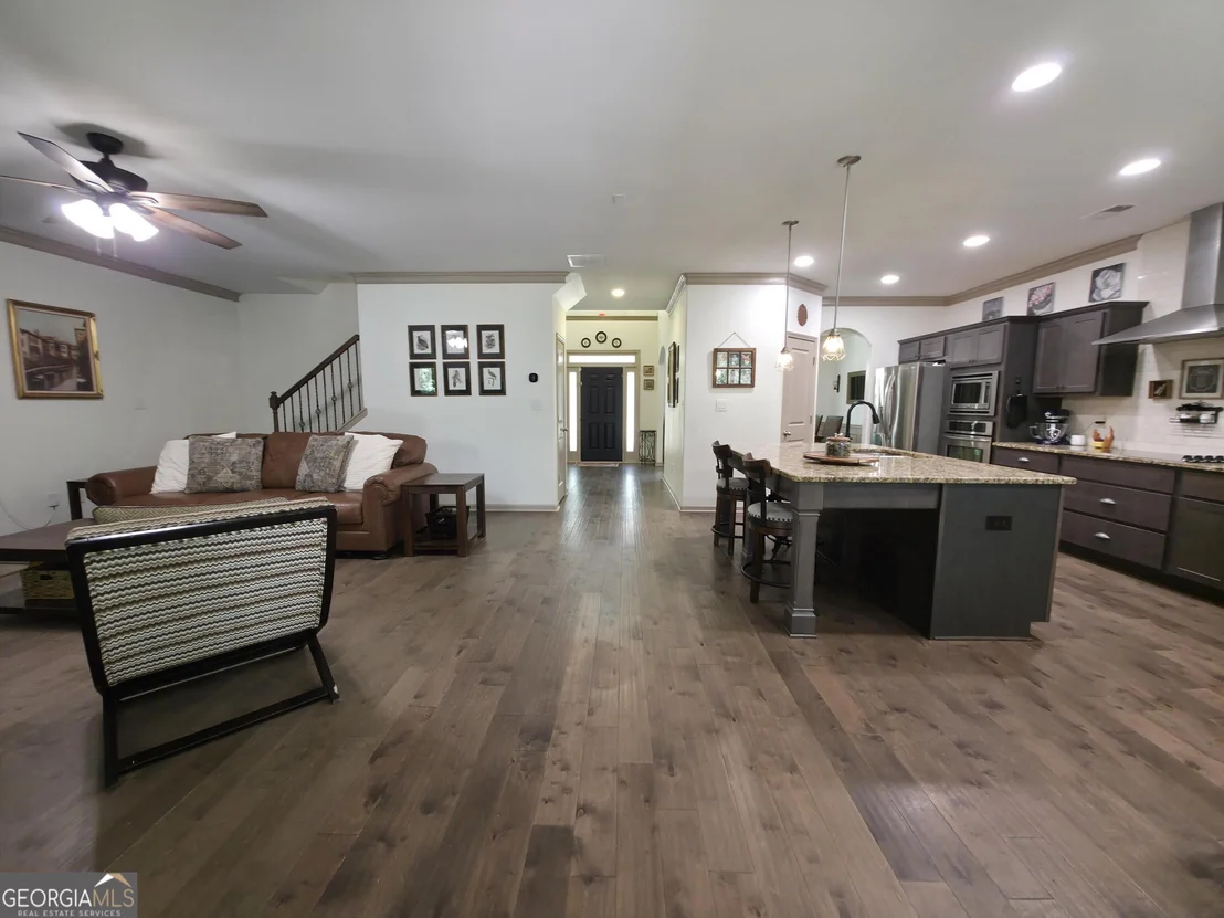 Photo of 96 Oak Leaf Way