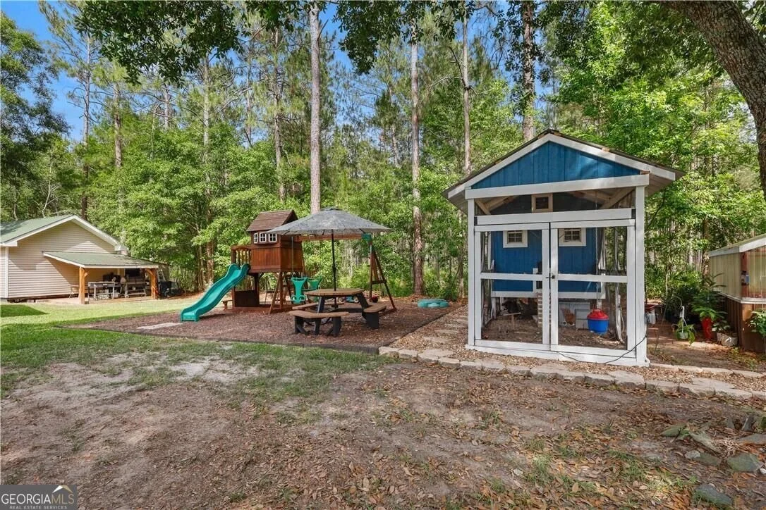 Photo of 3158 Midland Road