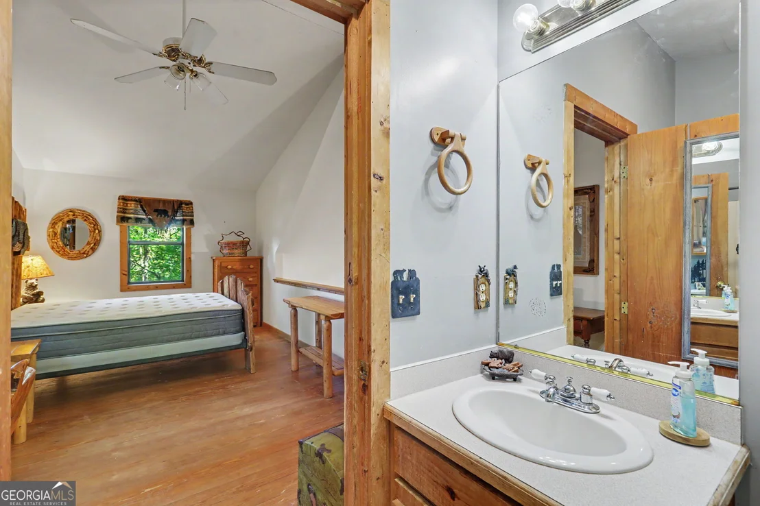 Photo of 618 Bent Laurel Ridge Road