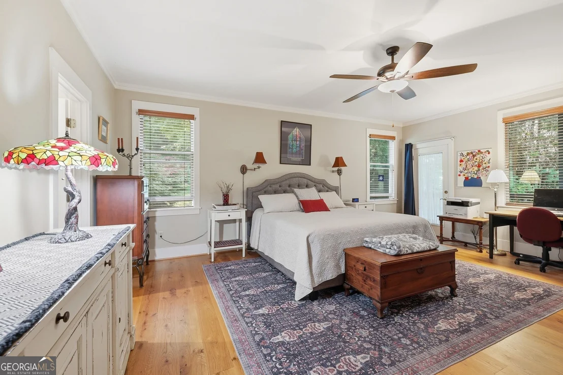 Photo of 160 Ridgepole Drive