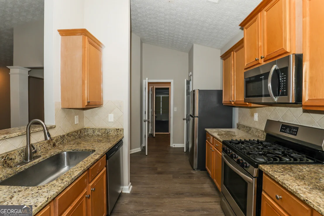 Photo of 1055 Maple Leaf Drive