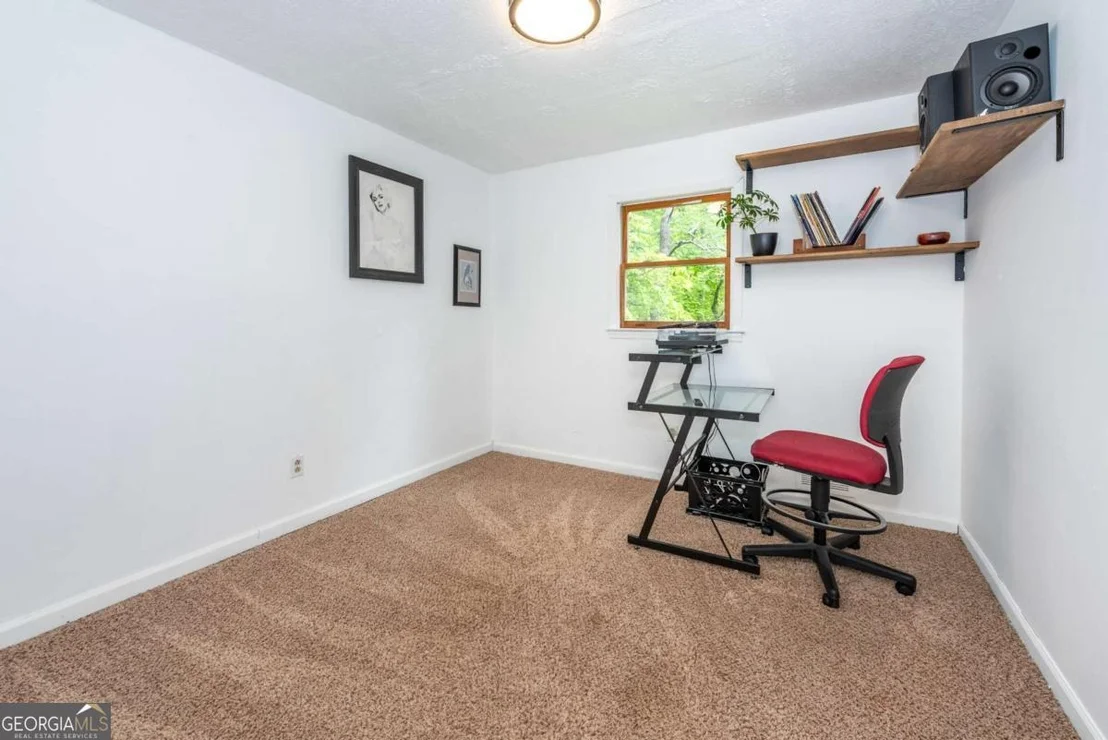 Photo of 795 Pioneer Road
