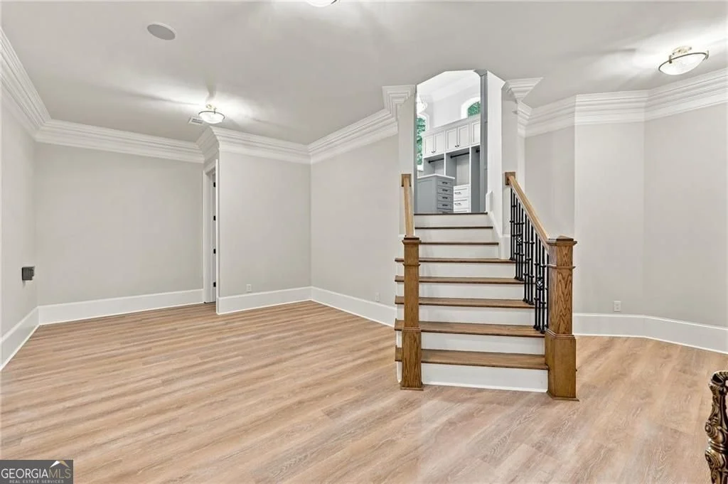 Photo of 6756 Hedge Row Lane