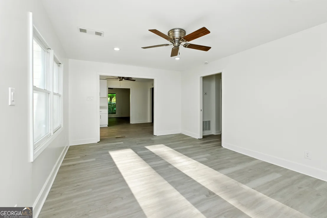Photo of 3235 Clarks Bridge Road