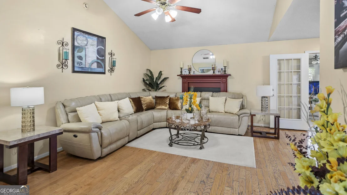 Photo of 479 McCumber Drive