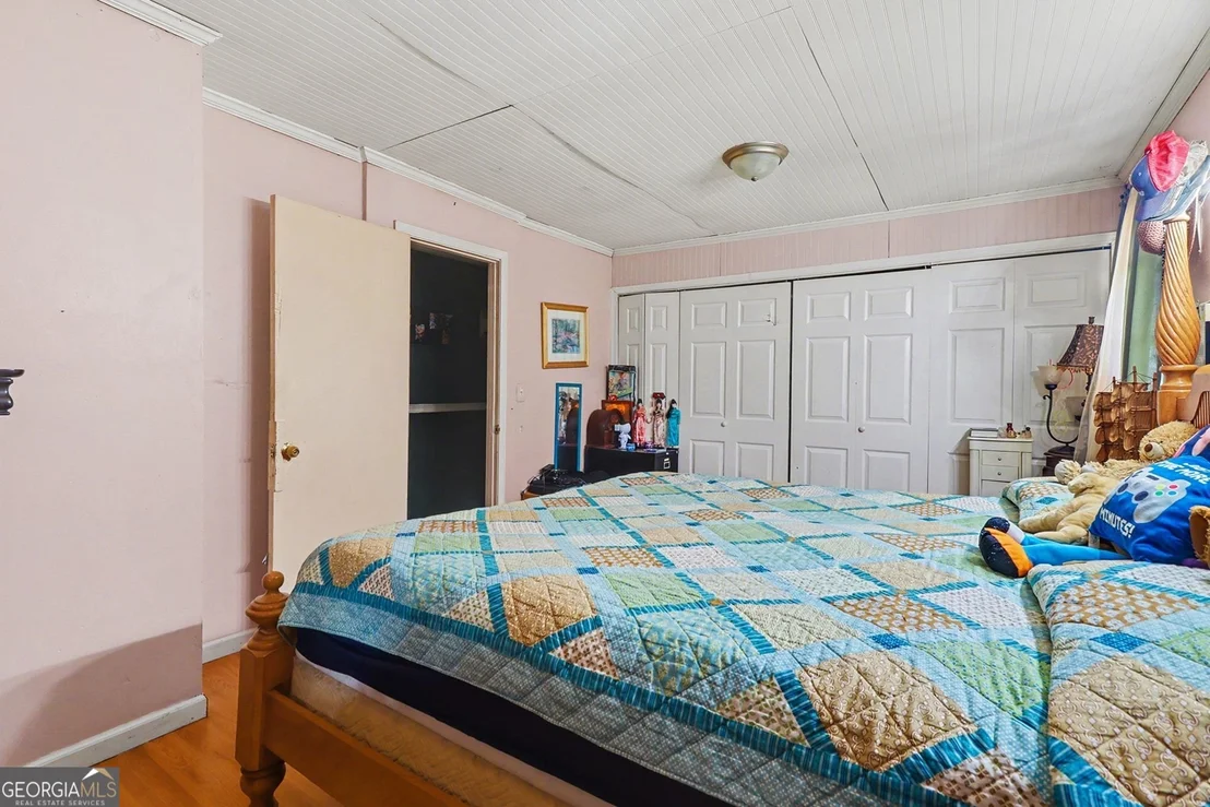 Photo of 204 Adams Circle SE