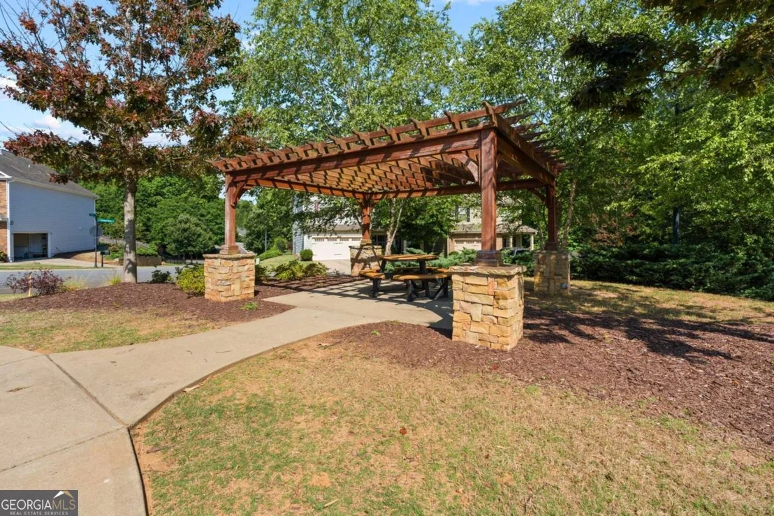 Photo of 1013 Water Oak Trace