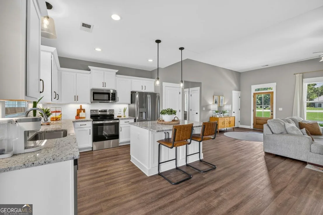 Photo of 5300 Bethany Road