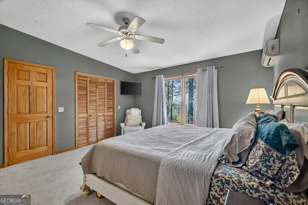 Photo of 388 Walnut Ridge