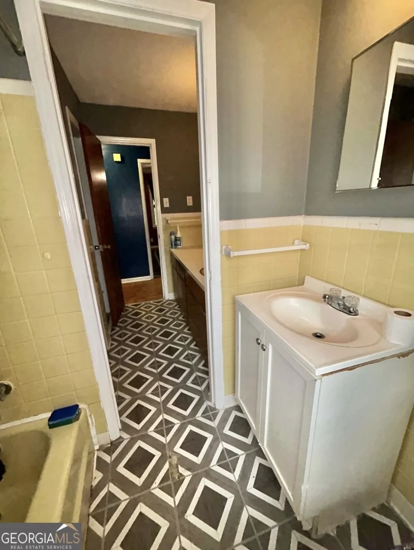 Photo of 3985 Hattie Drive