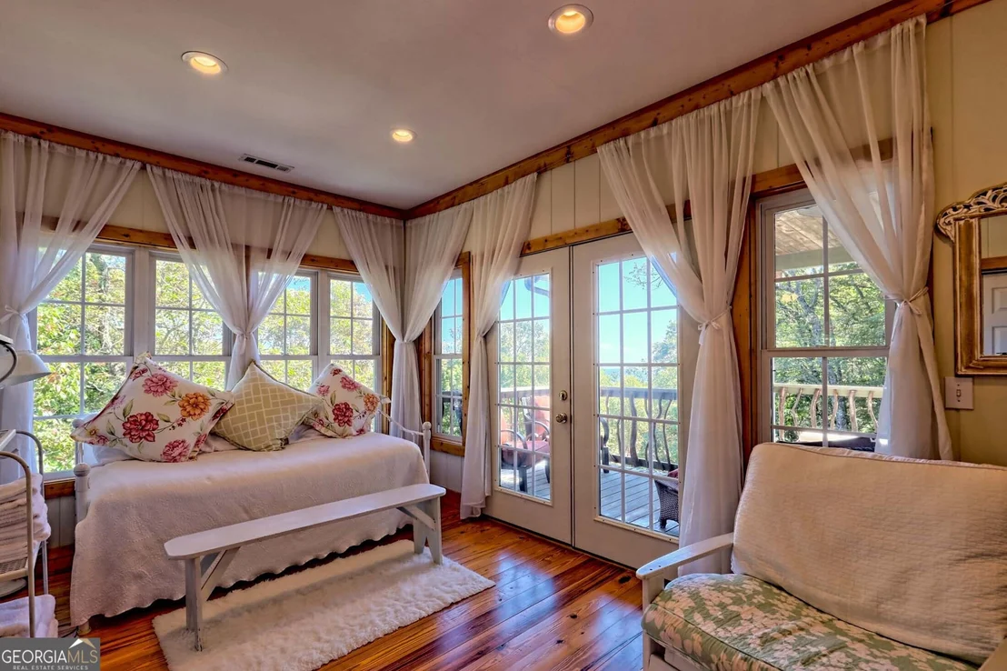 Photo of 3315 Bald Mountain Road
