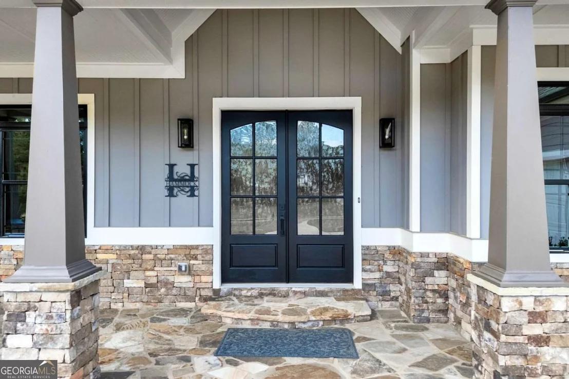 Photo of 2499 River's Edge Drive