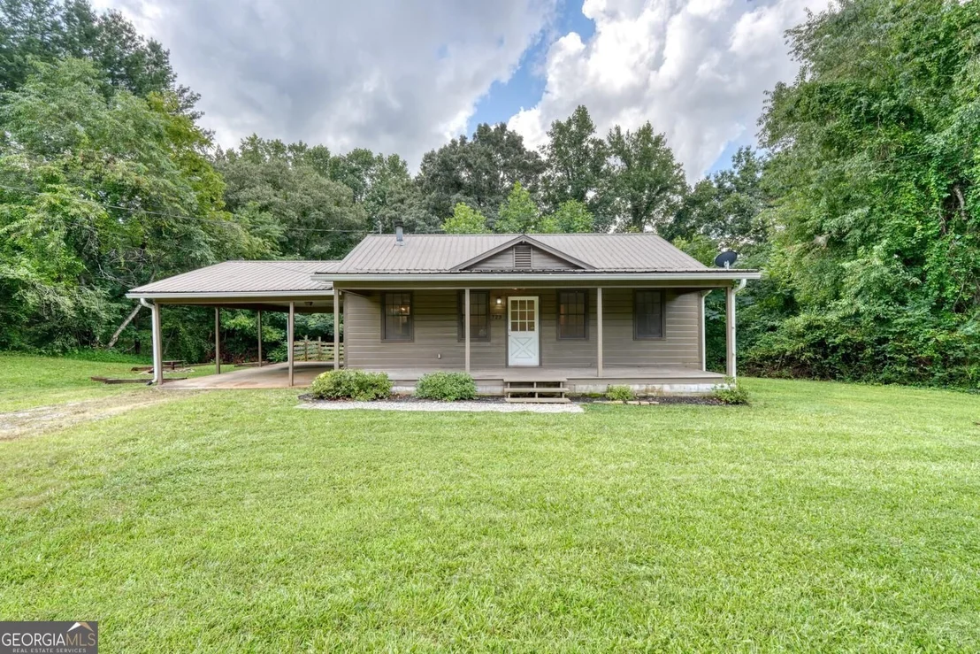 Photo of 723 Bugscuffle Road
