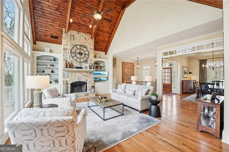 Photo of 29 Red Trillium Ridge