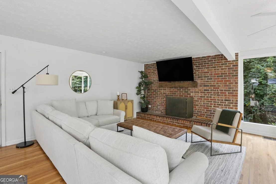 Photo of 2720 Peppermint Drive