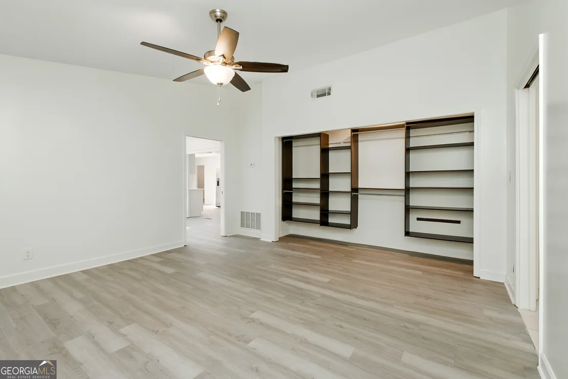 Photo of 3235 Clarks Bridge Road