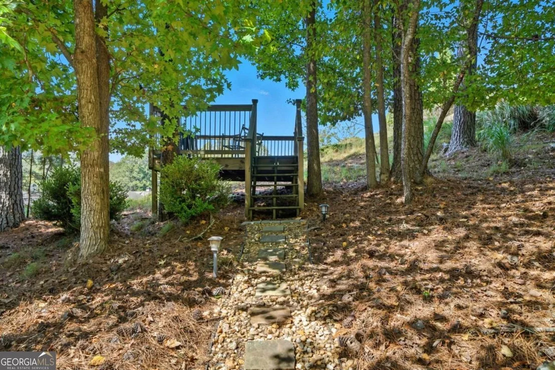 Photo of 263 Lakeside Drive
