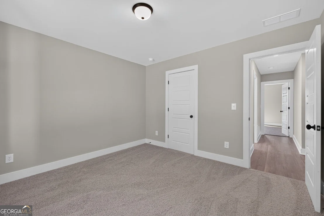 Photo of 468 Roper Road
