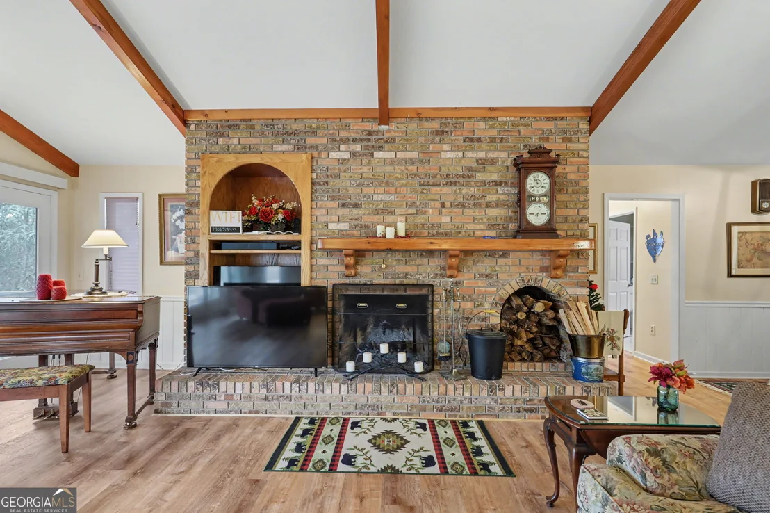 Photo of 70 Fairway Lane