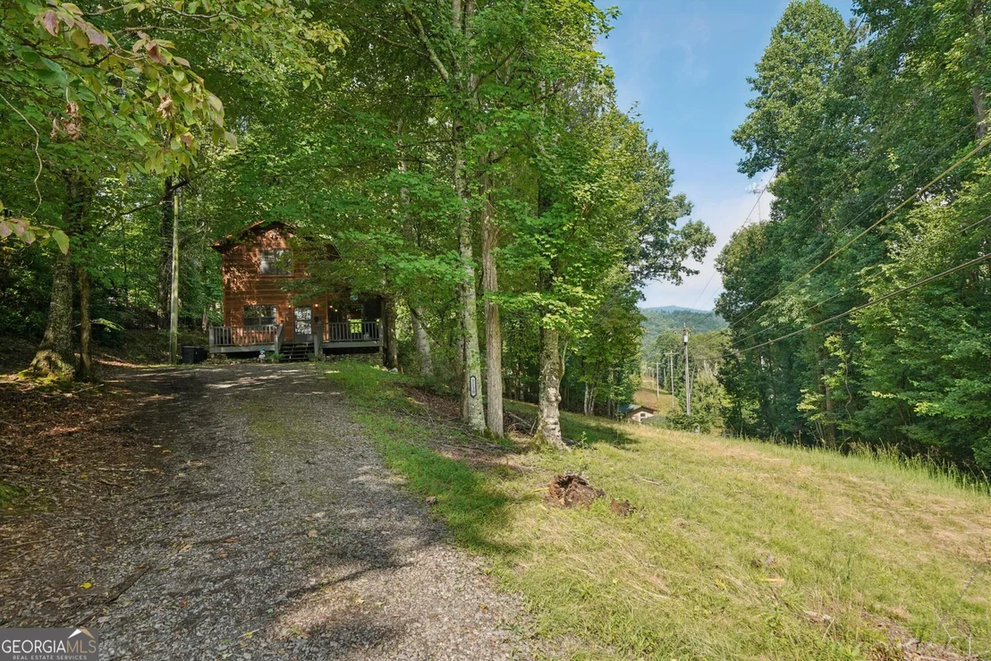 Photo of 1130 Sutton Road