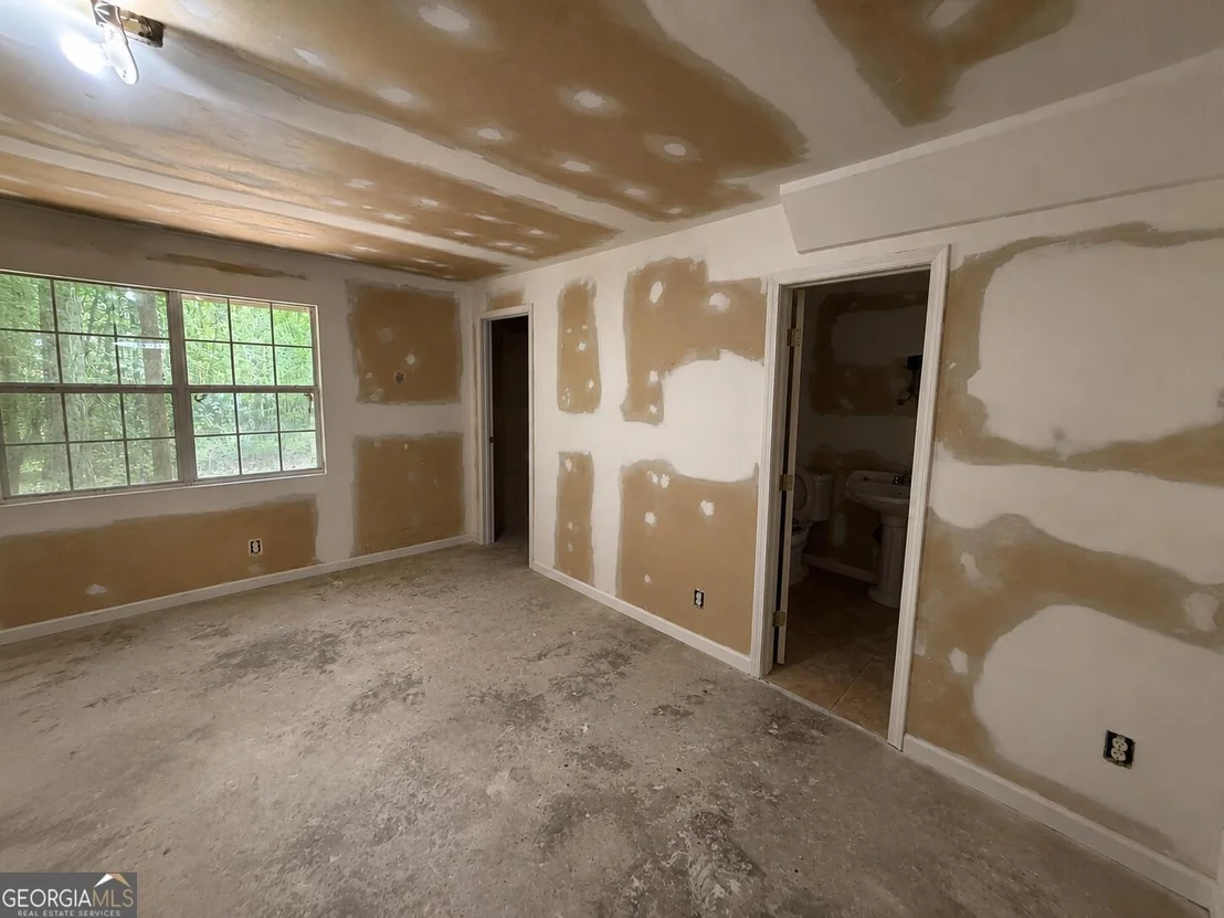 Photo of 129 Hampton Brook Drive