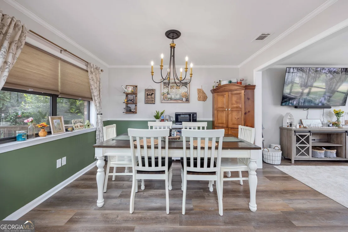 Photo of 3838 Lyn Drive