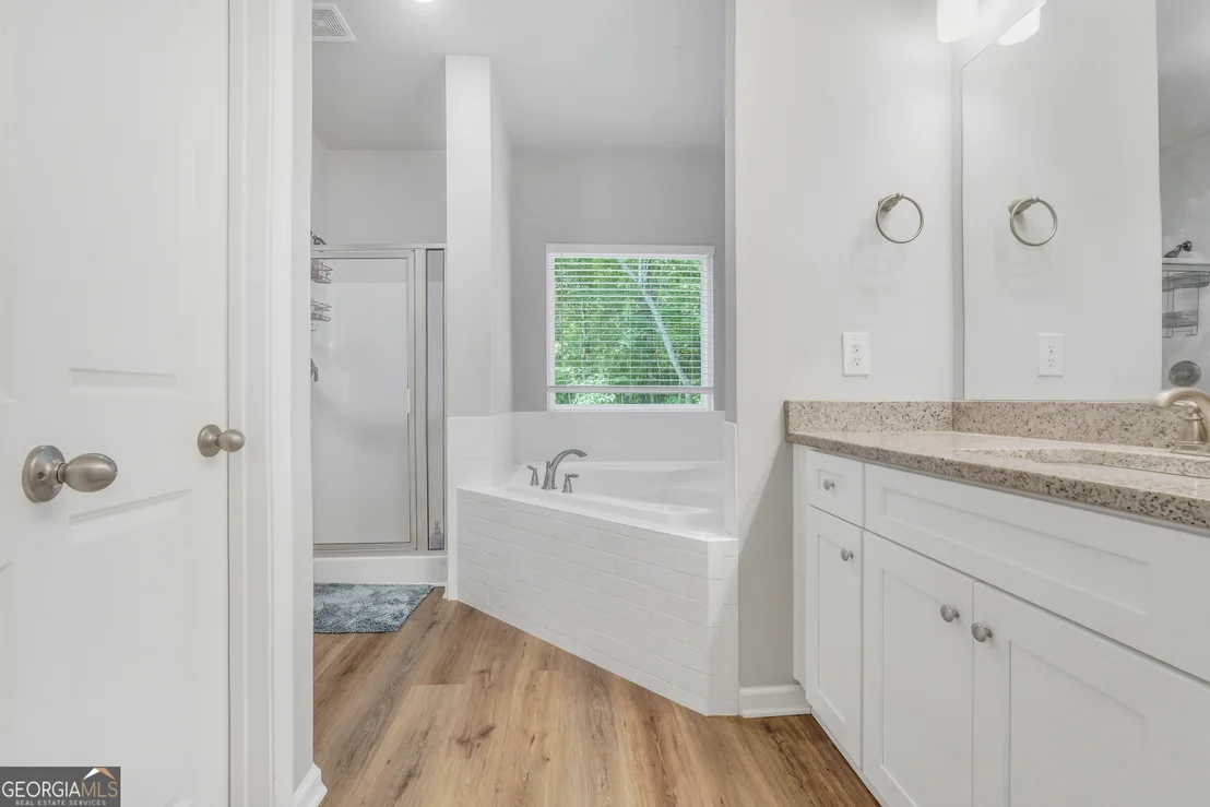 Photo of 534 Giles Road
